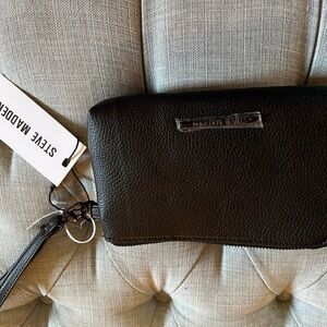 Steve Madden Textured Black Accessory